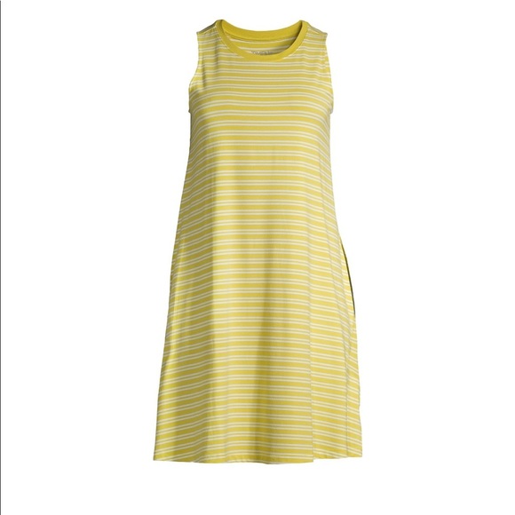 Sleeveless Knit Dress - Picture 2 of 6